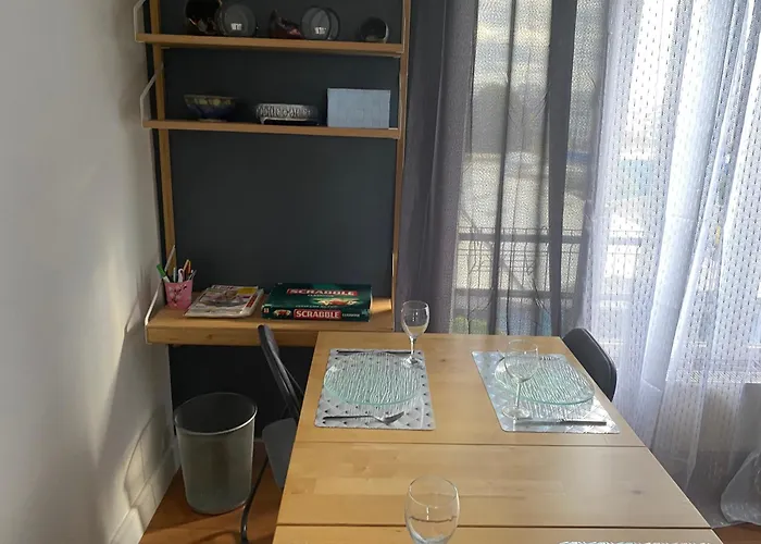 Grand Logement 5 Min De Paris