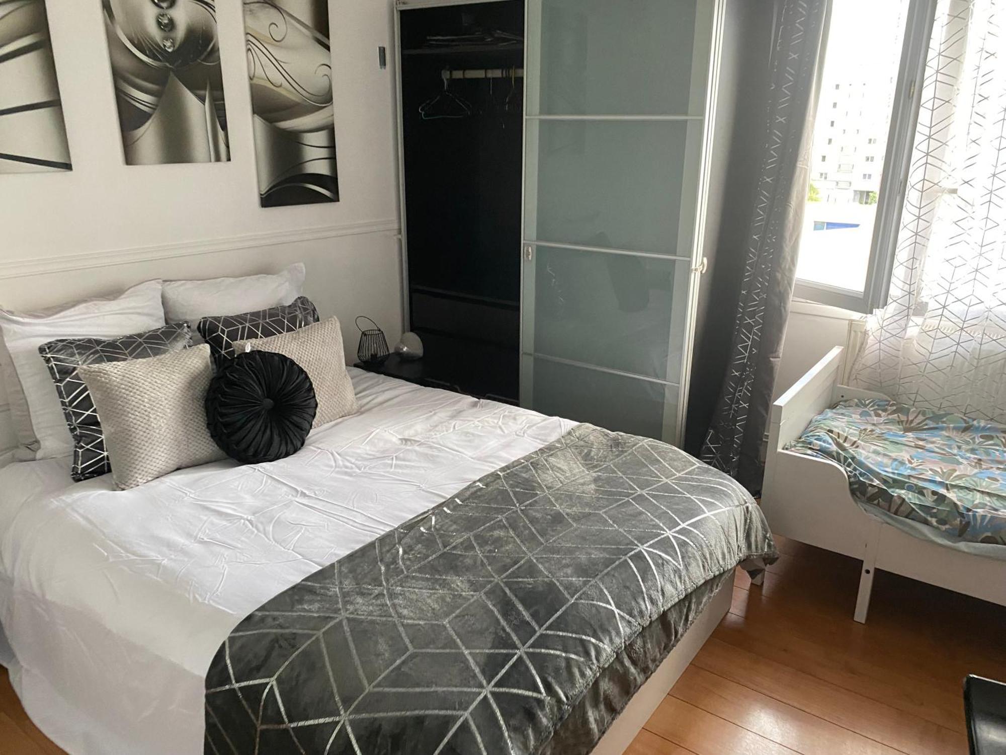 Apartment Grand 5 Min De Paris